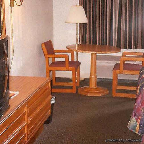 Augusta Best Inn Екстер'єр фото